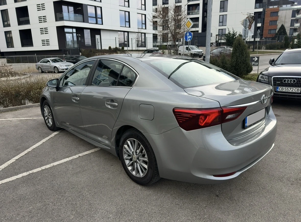 Toyota Avensis Гаранция Toyota Relax до юли 2027г.  - изображение 4