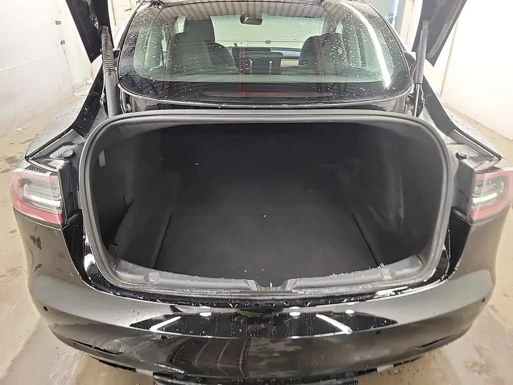 Tesla Model 3 * RWD * CARFAX * ��� ������������ ������ | Mobile.bg � ����������� 17