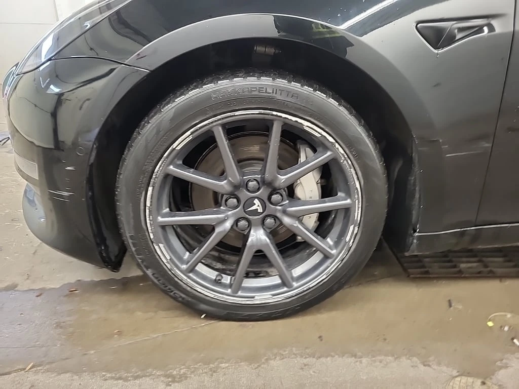 Tesla Model 3 * RWD * CARFAX * ��� ������������ ������ | Mobile.bg � ����������� 6