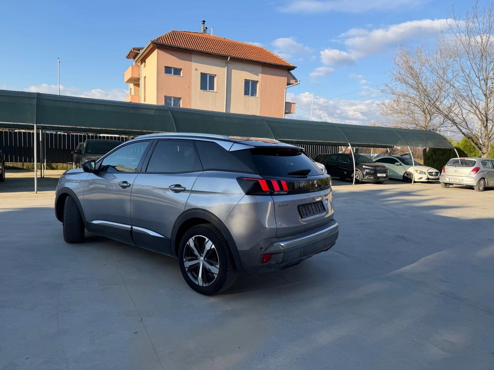 Peugeot 3008 1.2 камера 360 - изображение 5