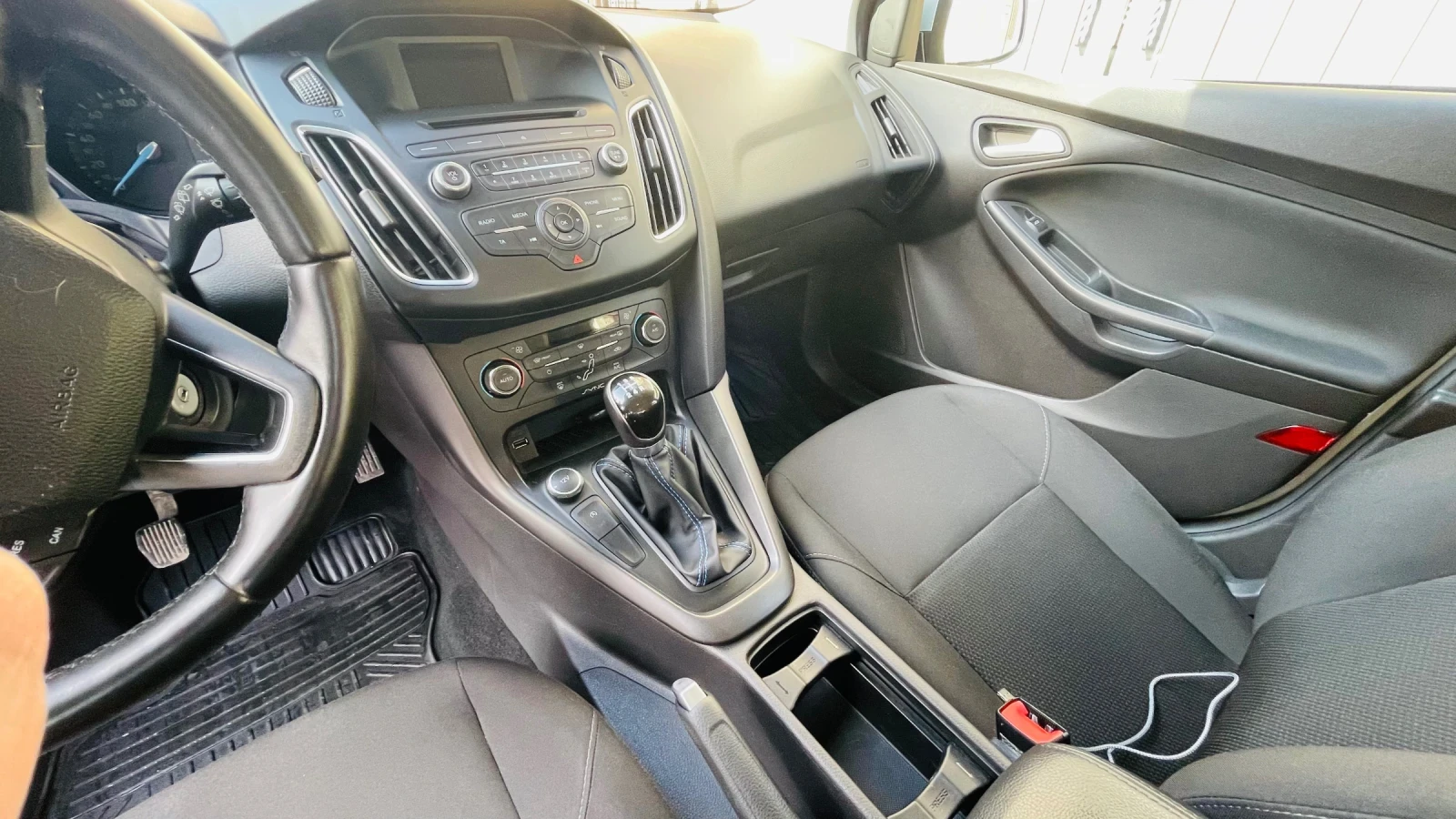 Ford Focus, снимка 11 - Автомобили и джипове - 54335414