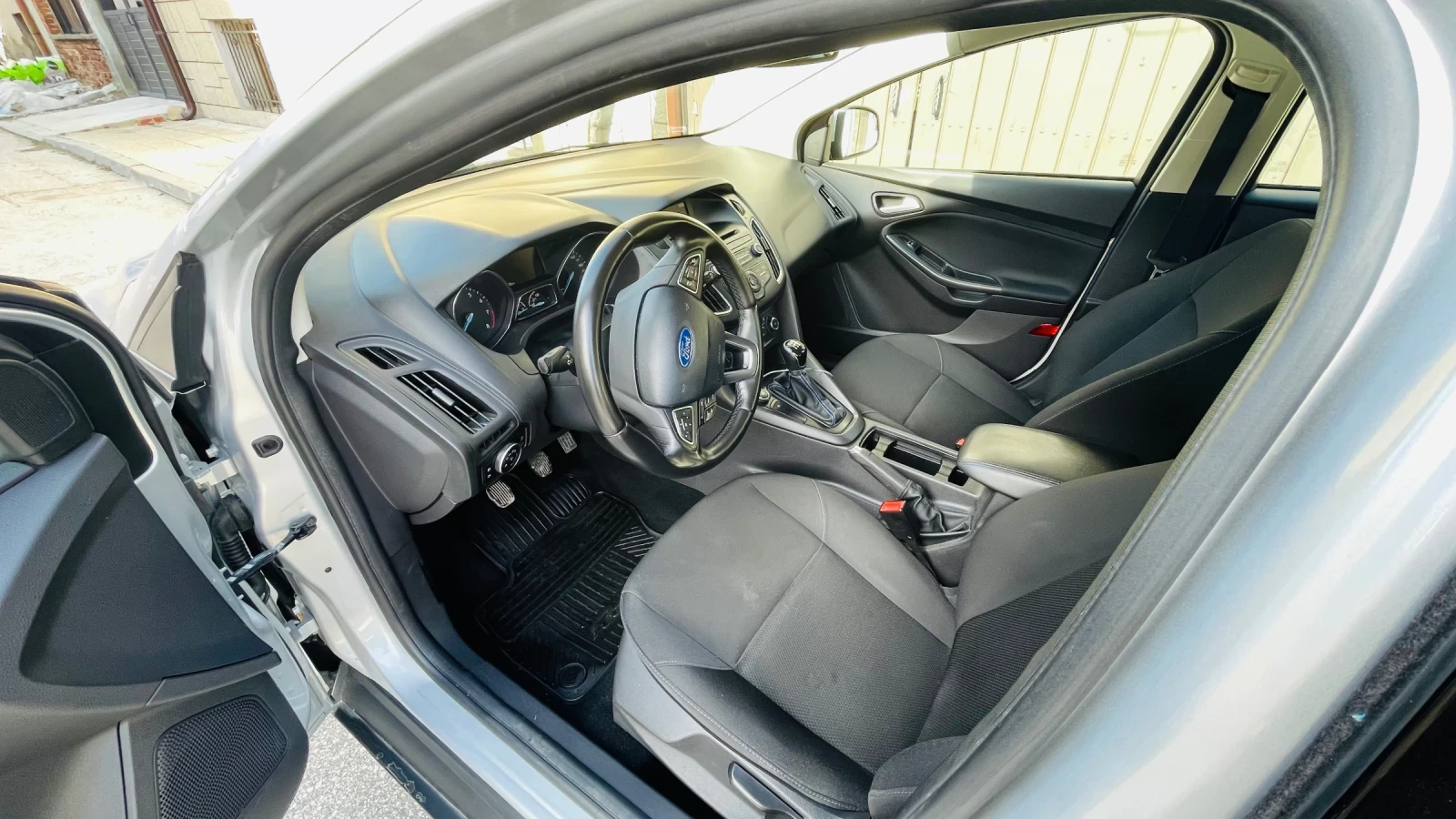 Ford Focus, снимка 10 - Автомобили и джипове - 54335414