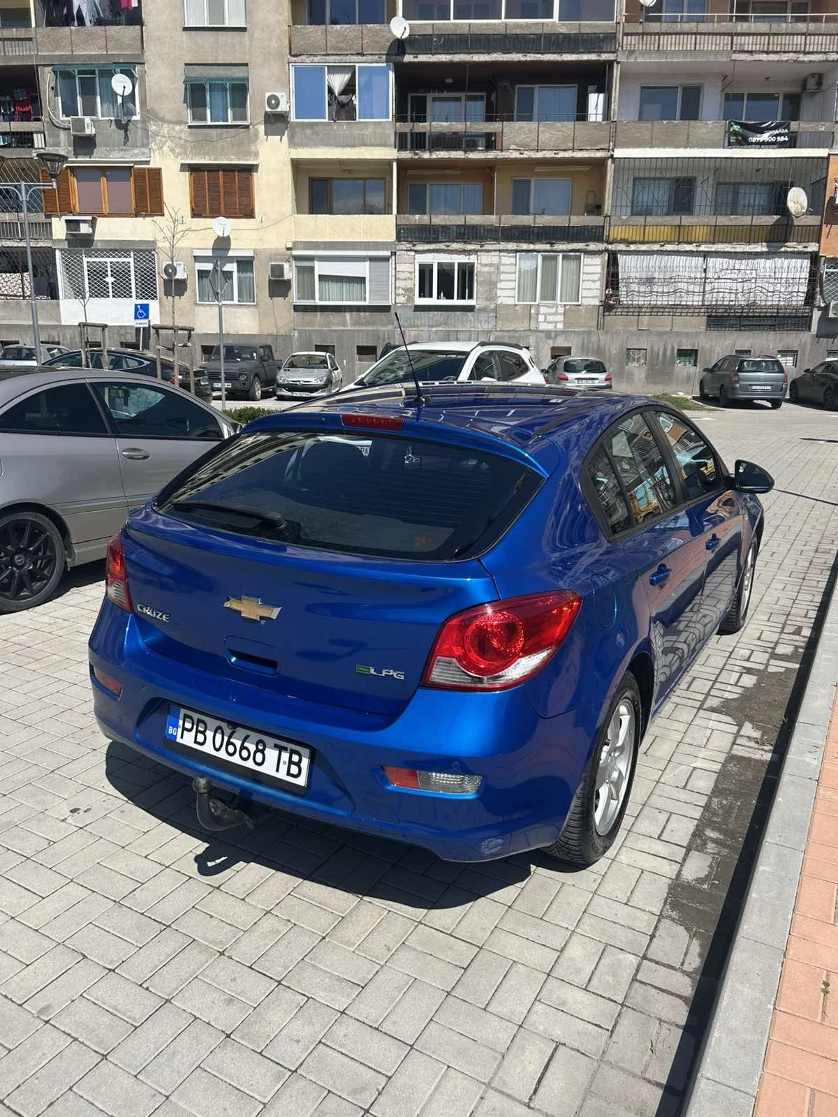 Chevrolet Cruze 1.6, снимка 4 - Автомобили и джипове - 54491468