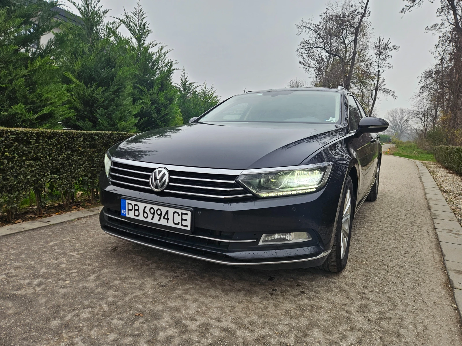 VW Passat B8 COMFORTLINE 7DSG, снимка 3 - Автомобили и джипове - 54561270
