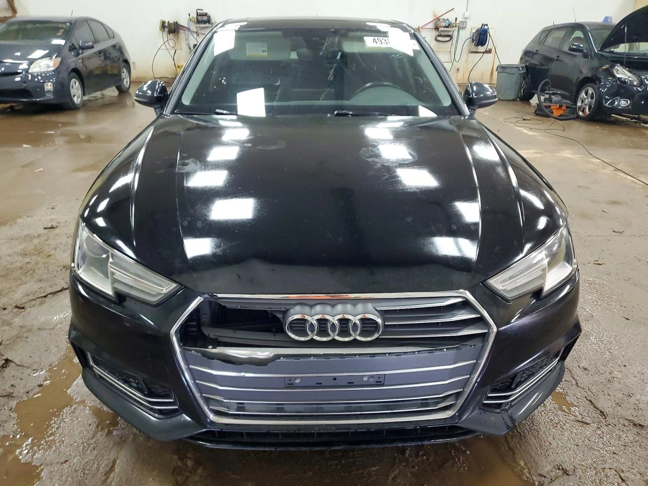 Audi A4 2.0l Premium, снимка 5 - Автомобили и джипове - 54919524