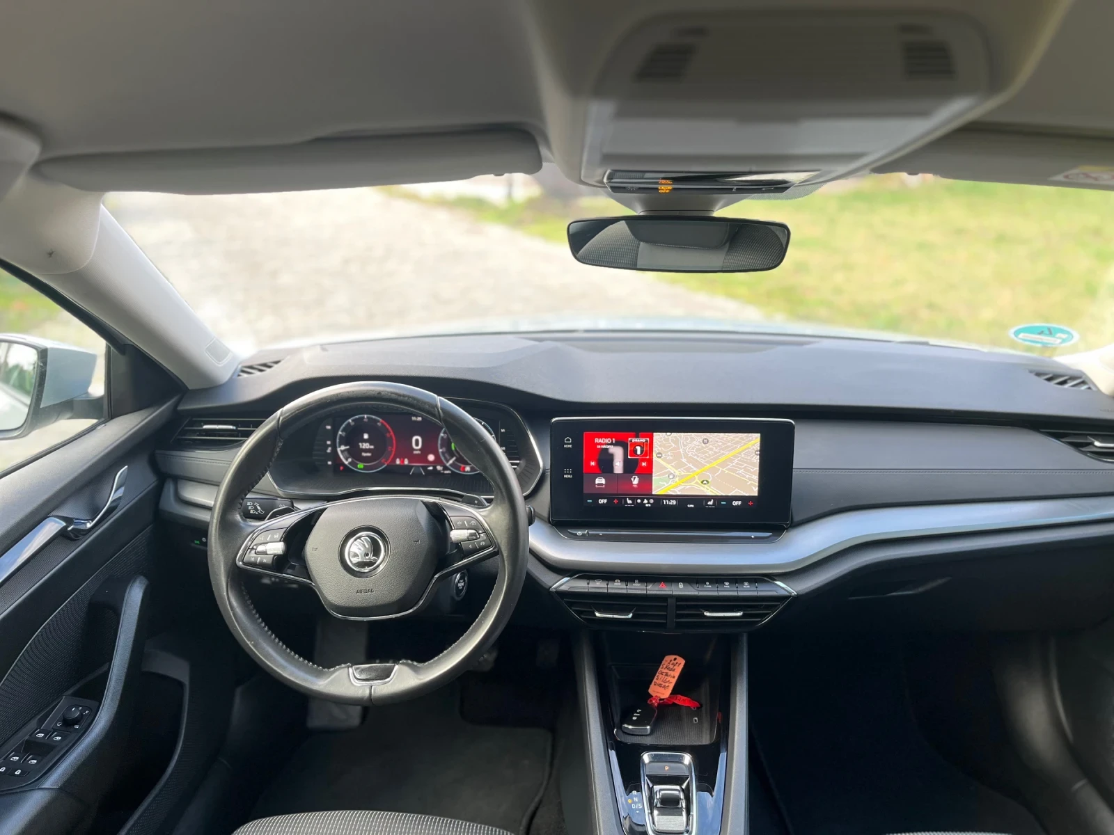 Skoda Octavia 2.0TDI DSG, снимка 8 - Автомобили и джипове - 54928939