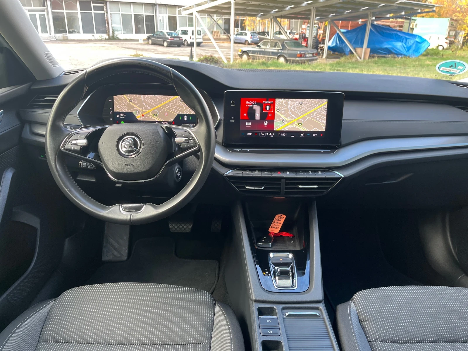 Skoda Octavia 2.0TDI DSG, снимка 12 - Автомобили и джипове - 54928939