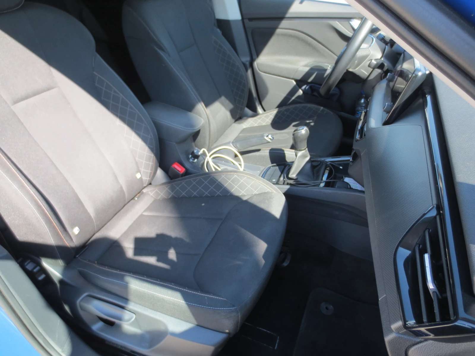 Skoda Scala 1.2 i, снимка 15 - Автомобили и джипове - 55671684