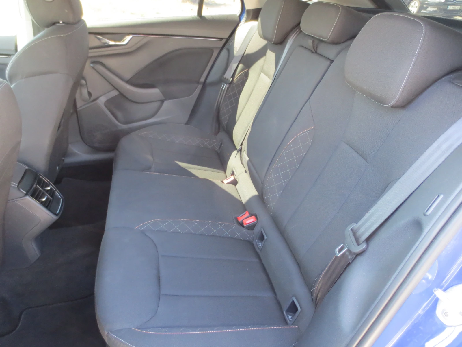 Skoda Scala 1.2 i, снимка 12 - Автомобили и джипове - 55671684