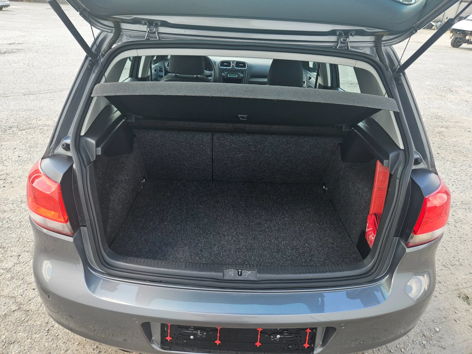 VW Golf 2.0TDI, снимка 7 - Автомобили и джипове - 55672576