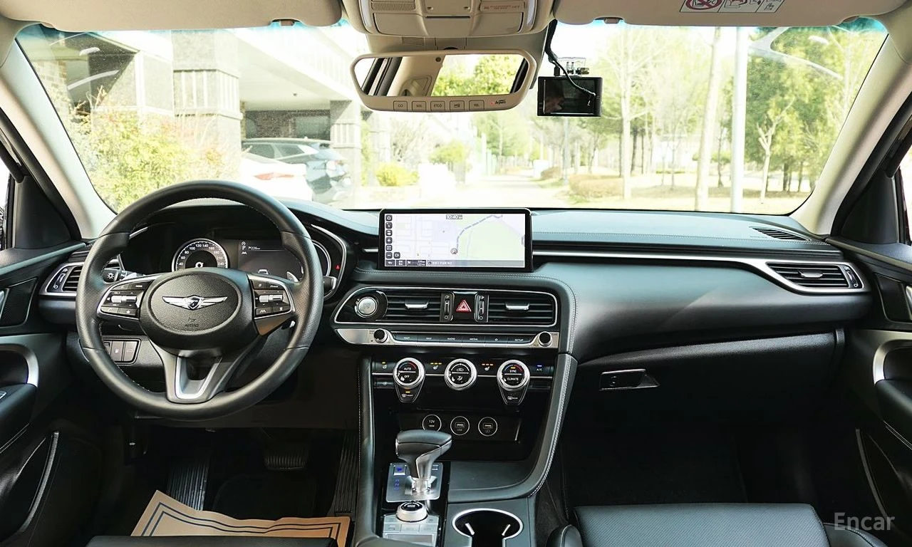 Genesis G70 3.3T AWD* DISTRONIC* ПОДГРЕВ* КАМЕРА* КРАЙНА ЦЕНА*, снимка 9 - Автомобили и джипове - 55691483