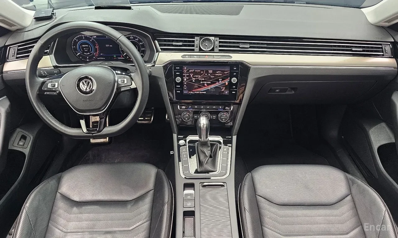 VW Arteon TDI* Prestige* 360* Шибидах* HUD* Обдух* Подгрев* , снимка 8 - Автомобили и джипове - 55742062