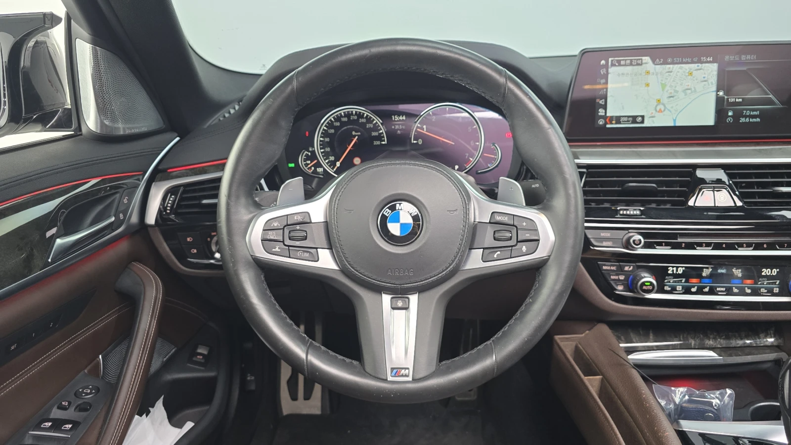 BMW 540 i XDRIVE ' M PKG ' DISTRONIC, снимка 13 - Автомобили и джипове - 55902927