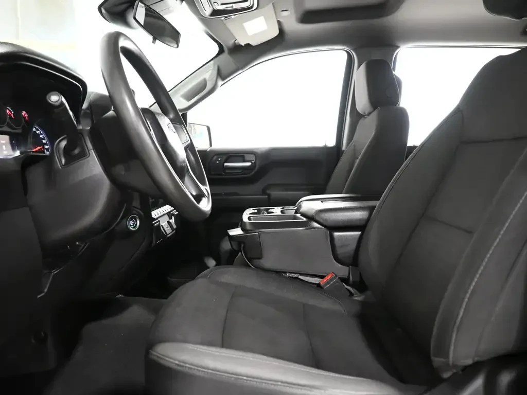 Chevrolet Silverado 1500* TRAIL BOSS* Z71* REMOTE START, снимка 14 - Автомобили и джипове - 56119757