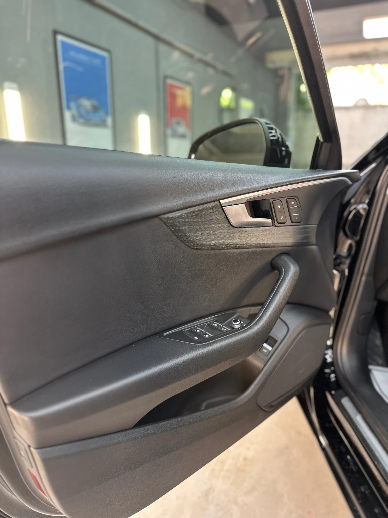 Audi A4 2.0 TFSI, снимка 14 - Автомобили и джипове - 56152448