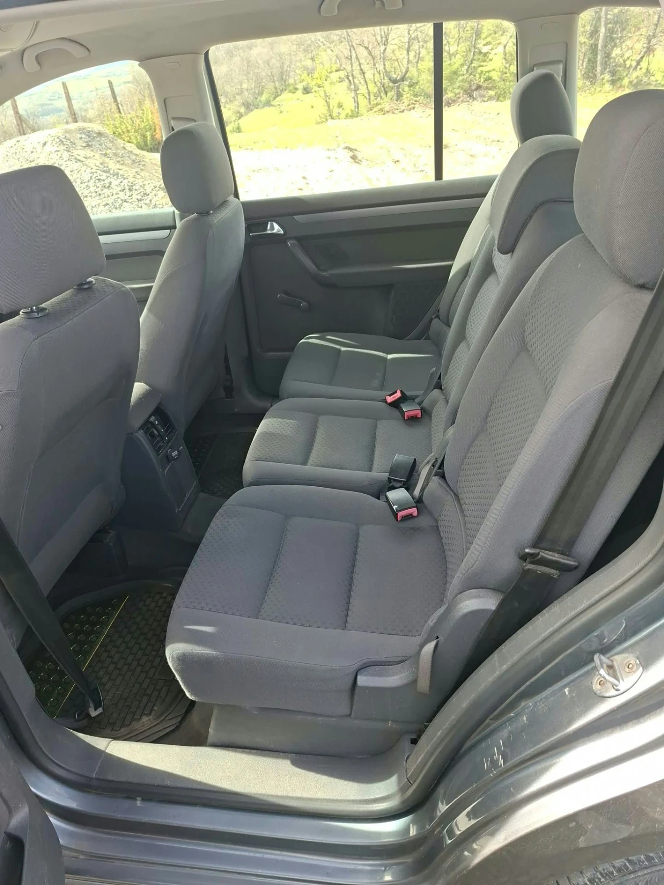 VW Touran, снимка 7 - Автомобили и джипове - 56227731