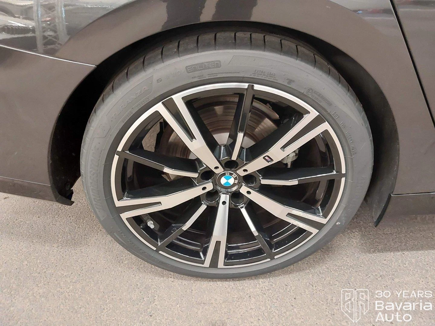 BMW 520 i Touring Steptronic, снимка 13 - Автомобили и джипове - 56302791
