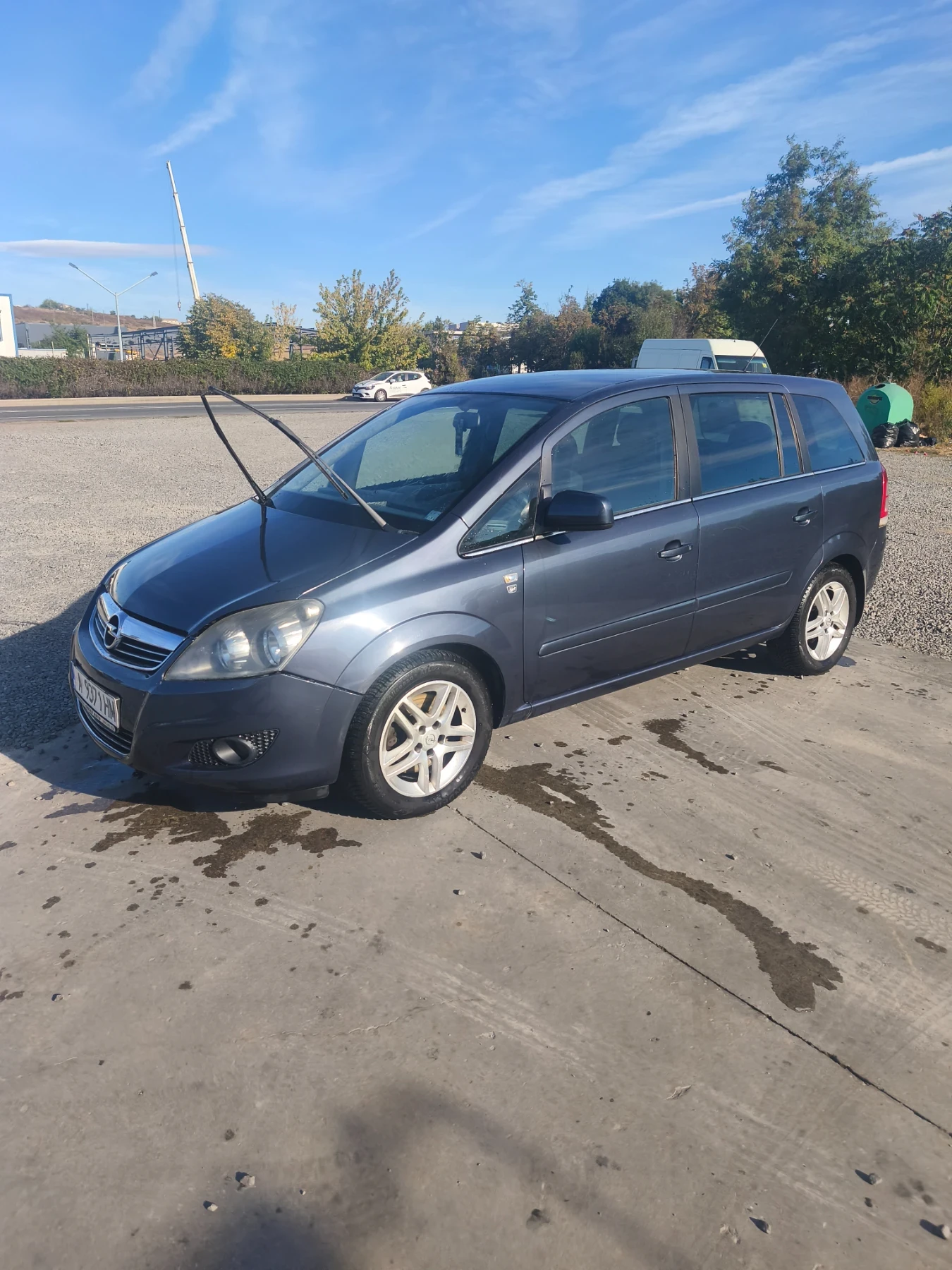 Opel Zafira 1.6, снимка 5 - Автомобили и джипове - 56338902