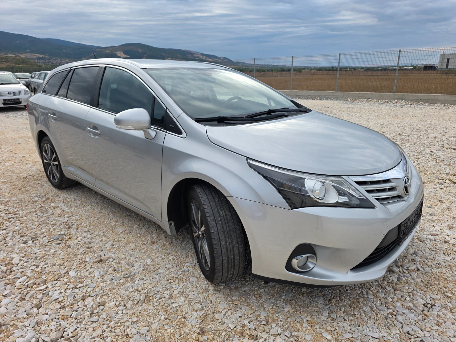 Toyota Avensis 1.8 Vvti FaceLift ��������� ������ ���� 5 | Mobile.bg � ����������� 2