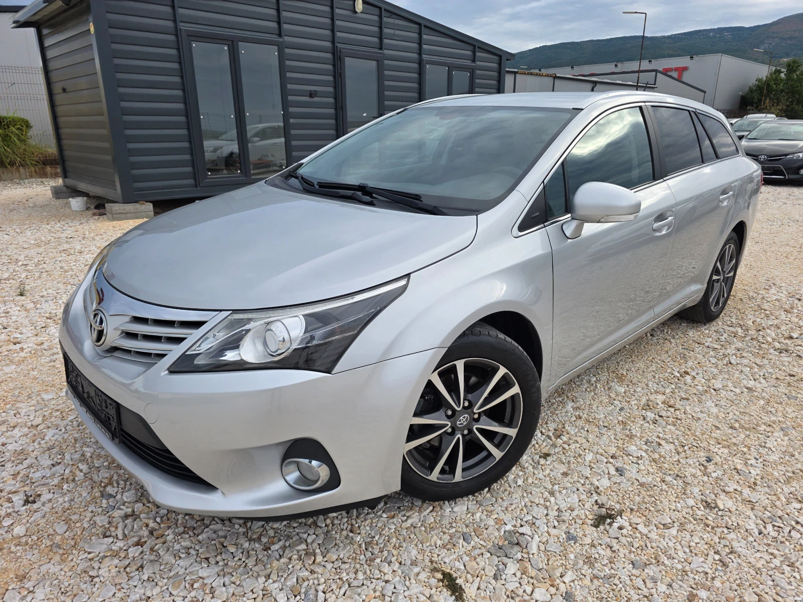 Toyota Avensis 1.8 Vvti FaceLift Навигация Камера Евро 5