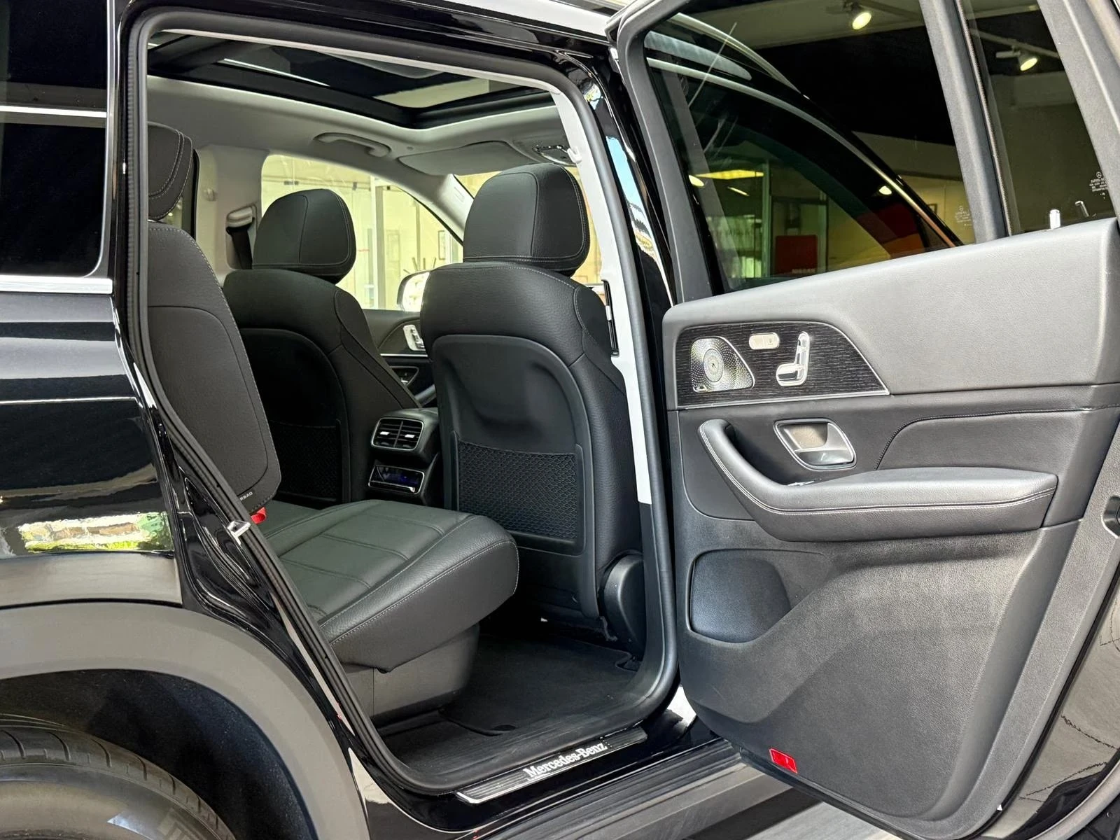 Mercedes-Benz GLS 450 d / 4-MATIC / PANO / HUD / 360 / MULTIBEAM / BURM/ | Mobile.bg � ����������� 15