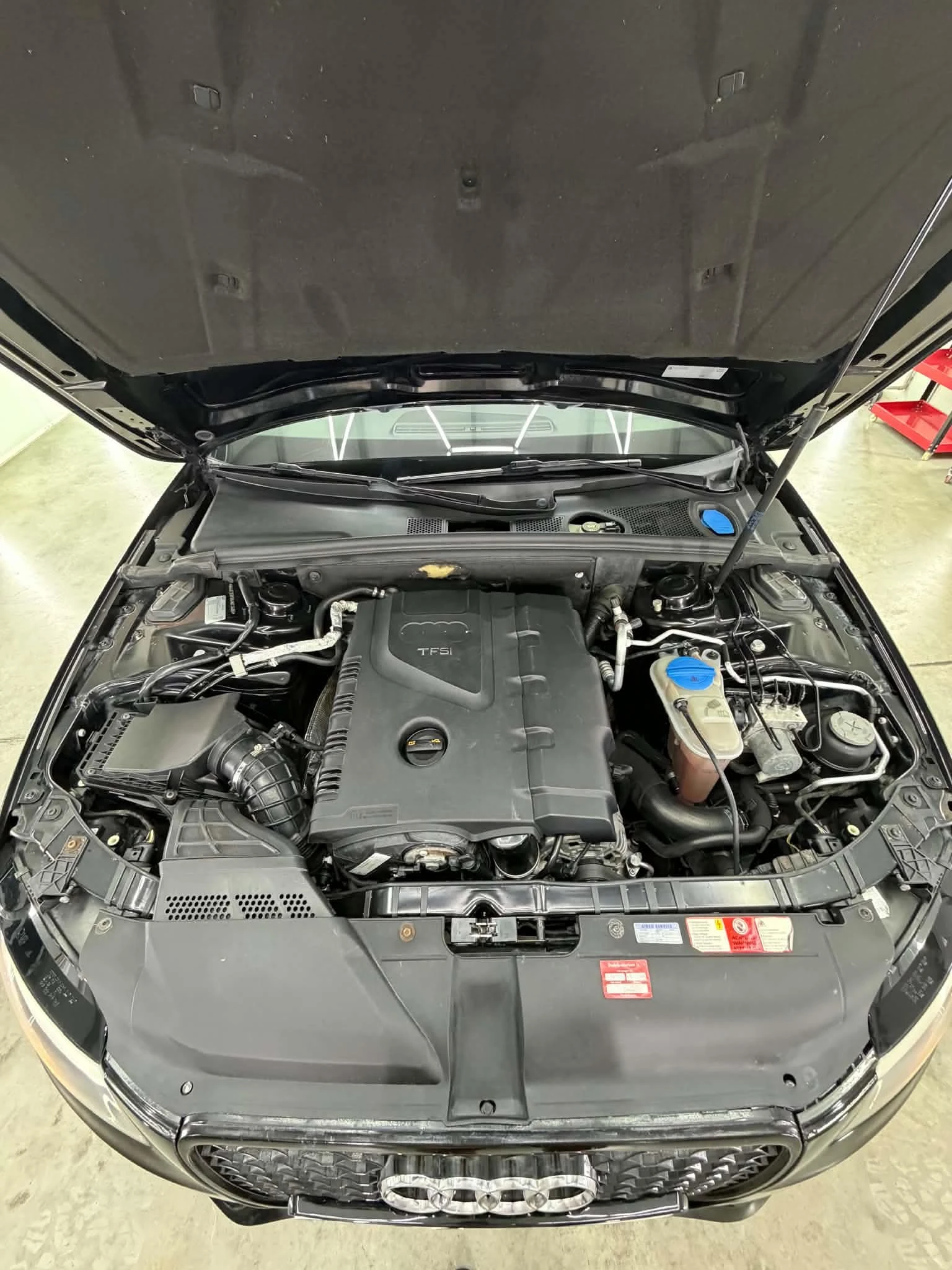 Audi A4, снимка 7 - Автомобили и джипове - 56565593