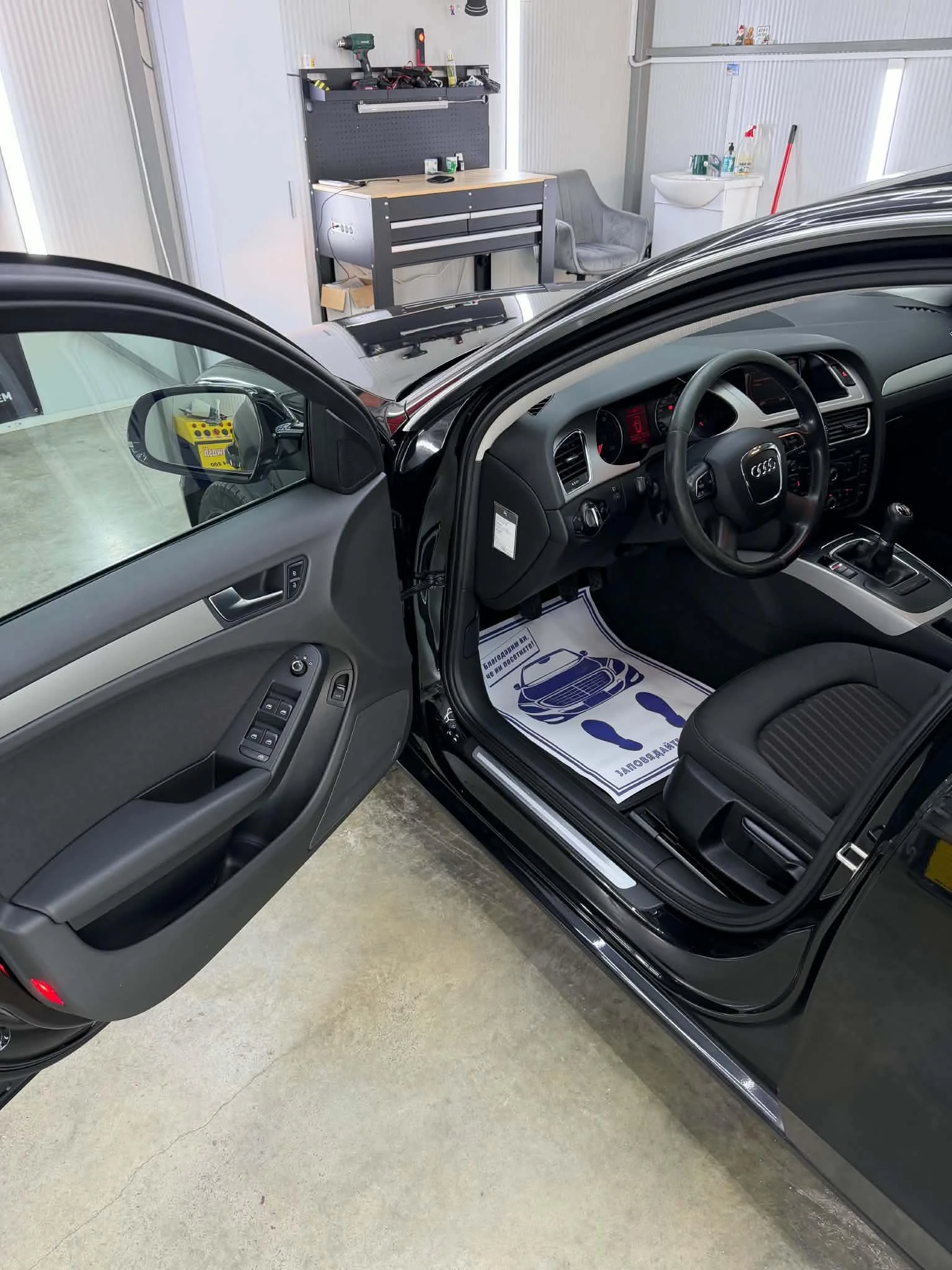 Audi A4, снимка 9 - Автомобили и джипове - 56565593