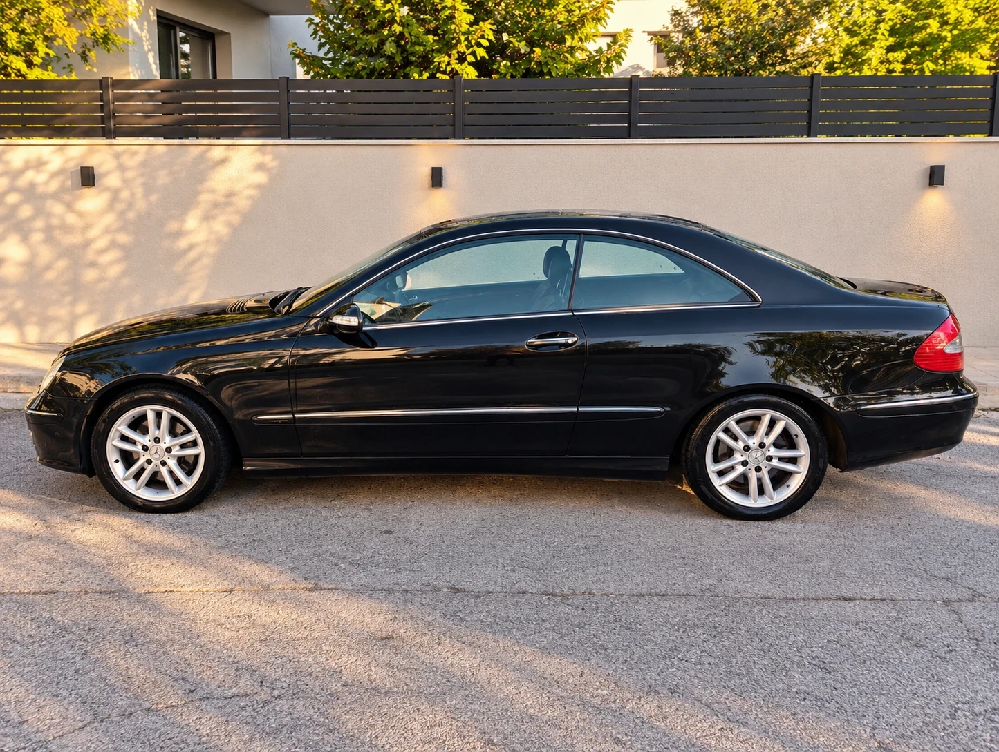 Mercedes-Benz CLK 320 LPG, снимка 3 - Автомобили и джипове - 56637063