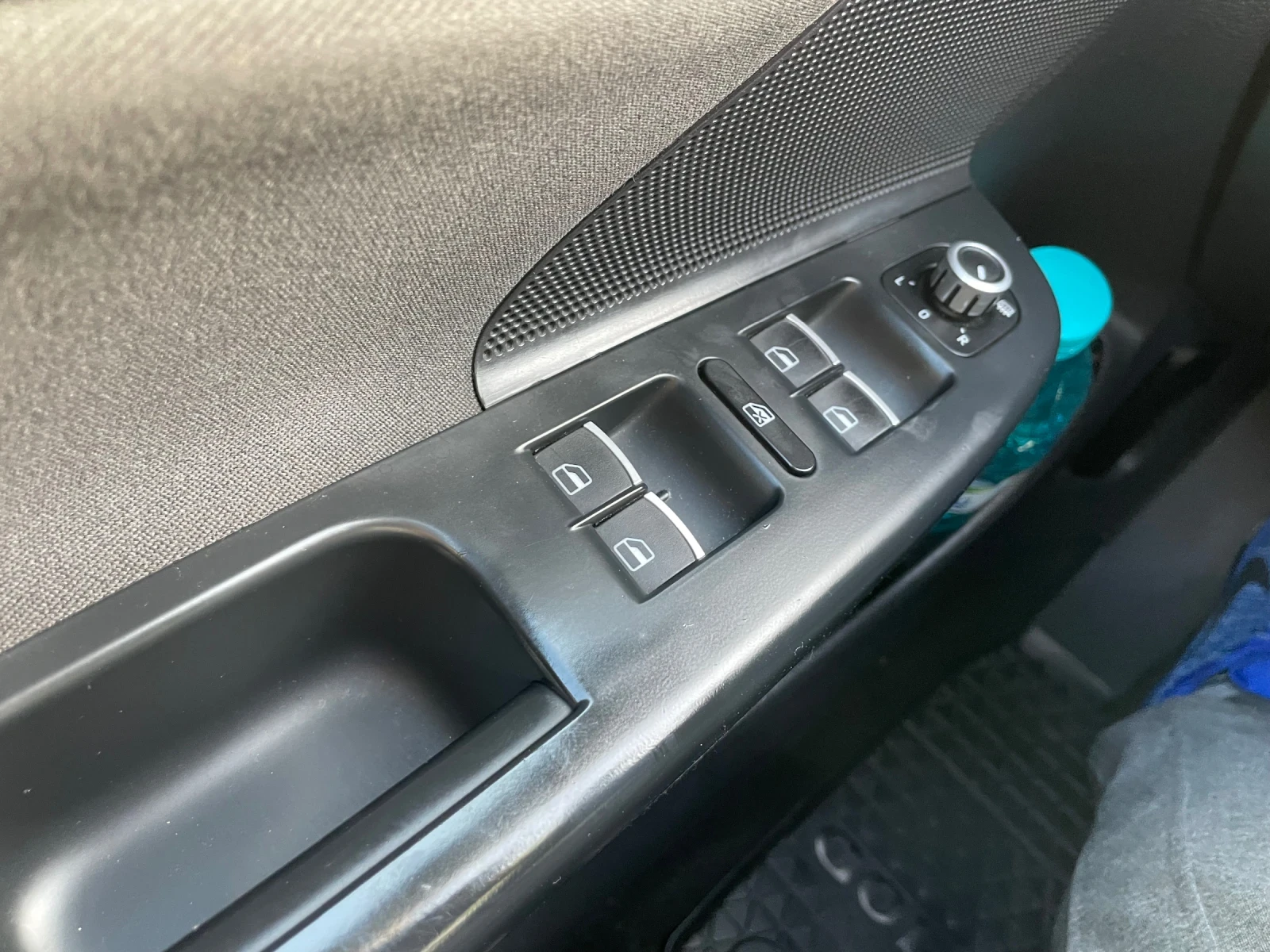 VW Golf, снимка 7 - Автомобили и джипове - 56654097