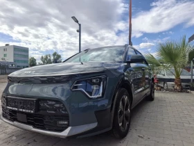 Kia Niro 64kw * 59x.km* 204k.c * * Exclusive , снимка 2