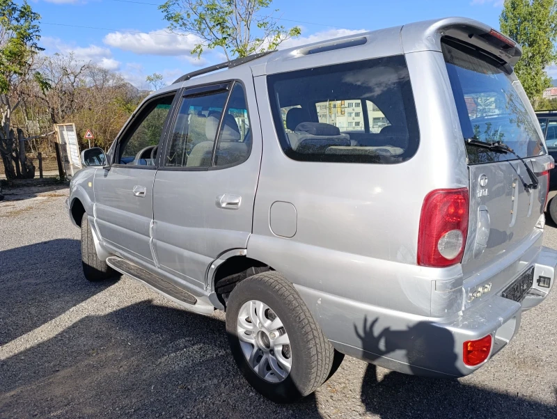 Tata Safari Дизел 7 места, снимка 3 - Автомобили и джипове - 46689129