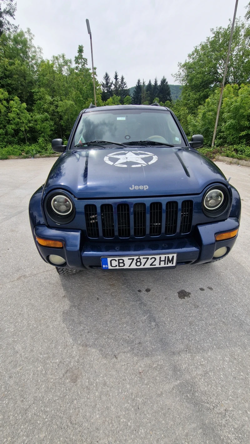 Jeep Cherokee, снимка 2 - Автомобили и джипове - 47635322