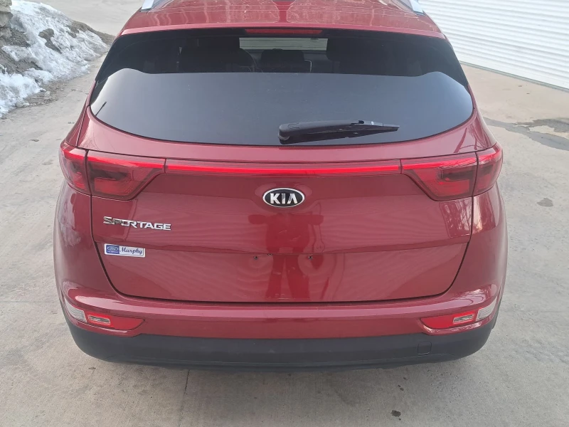 Kia Sportage, снимка 2 - Автомобили и джипове - 49086802