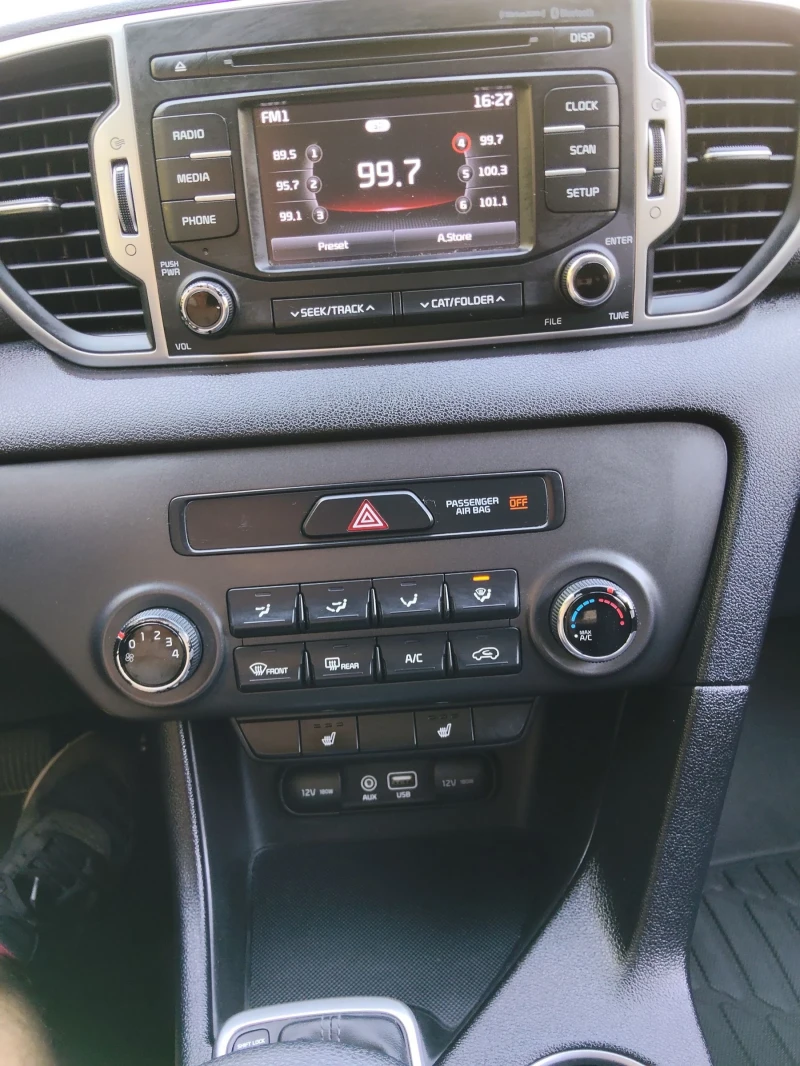 Kia Sportage 4x4, снимка 9 - Автомобили и джипове - 49086802