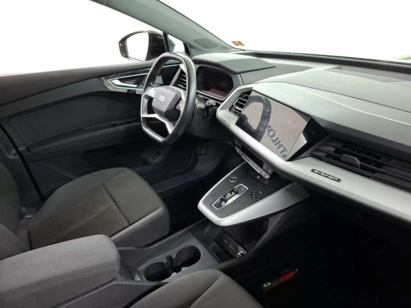 Audi Q4 ETron 40, 82 KW, снимка 7 - Автомобили и джипове - 51587204