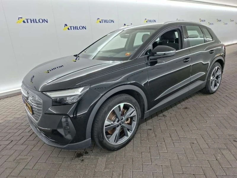 Audi Q4 ETron 40, 82 KW, снимка 2 - Автомобили и джипове - 51587204