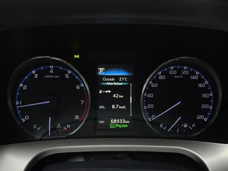 Toyota Rav4 2.5 2Wd, снимка 8 - Автомобили и джипове - 55611066