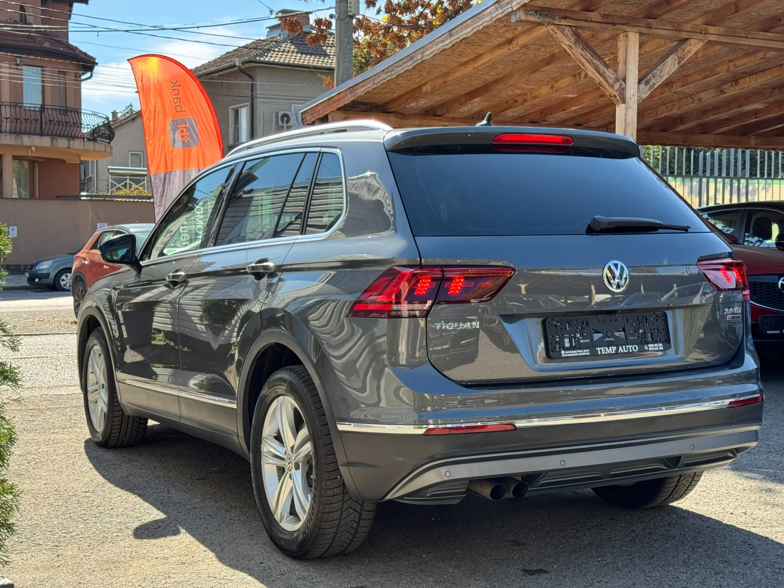 VW Tiguan 190kc* 4x4* СЕРВИЗНА КНИЖКА С ПЪЛНА ИСТОРИЯ В VW - изображение 7