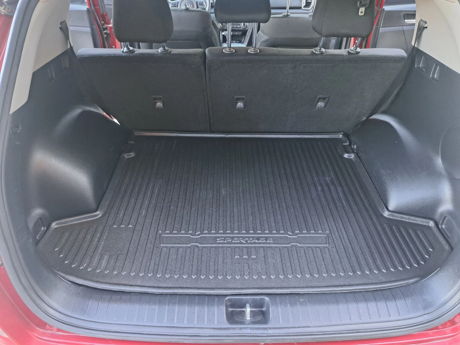 Kia Sportage 4x4 - изображение 9