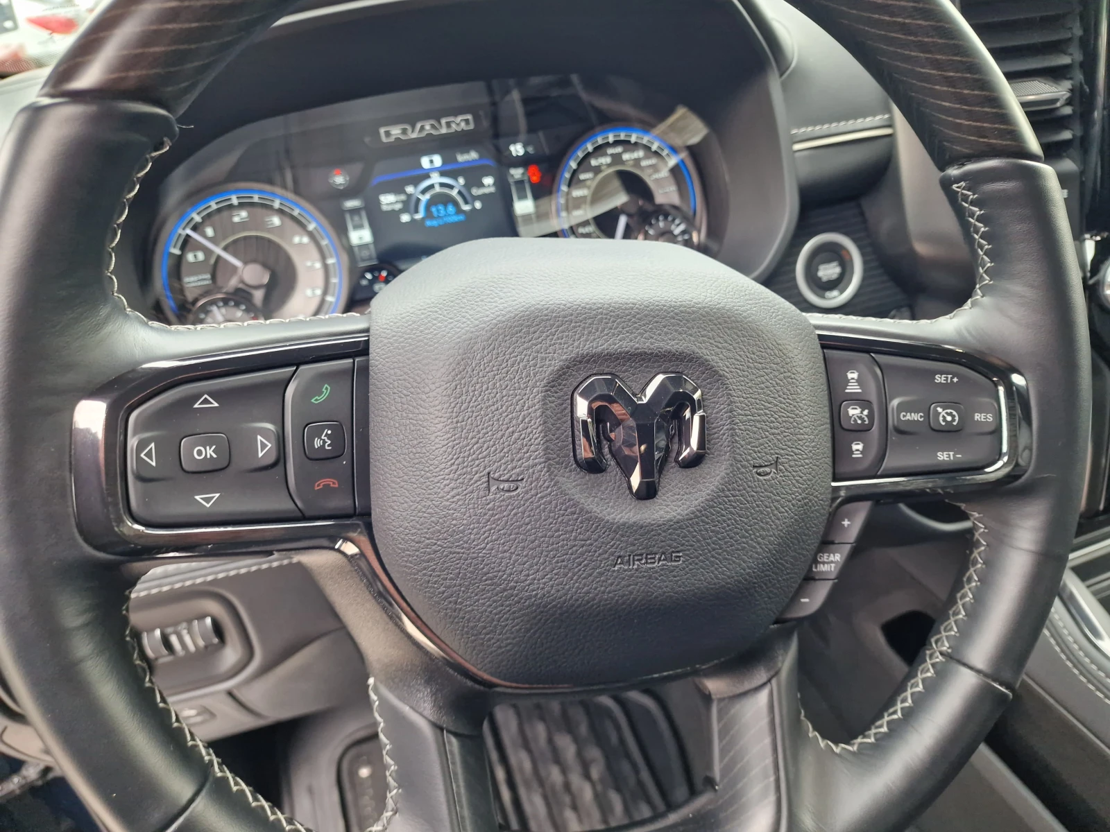 Dodge RAM 1500 Dodge RAM 1500 44/5.7i HEMI/LIMITED  | Mobile.bg   13