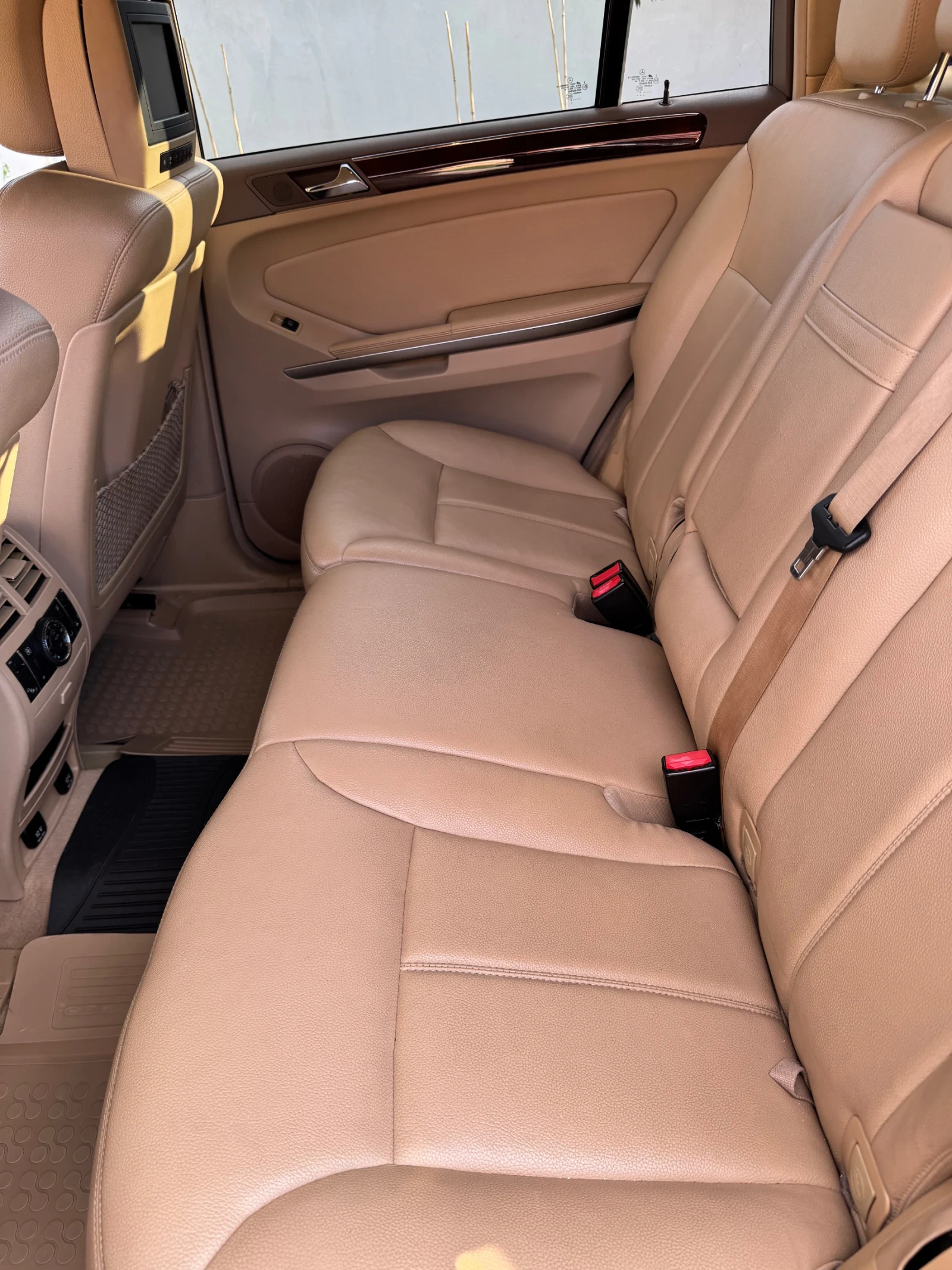Mercedes-Benz GL 450  - изображение 7