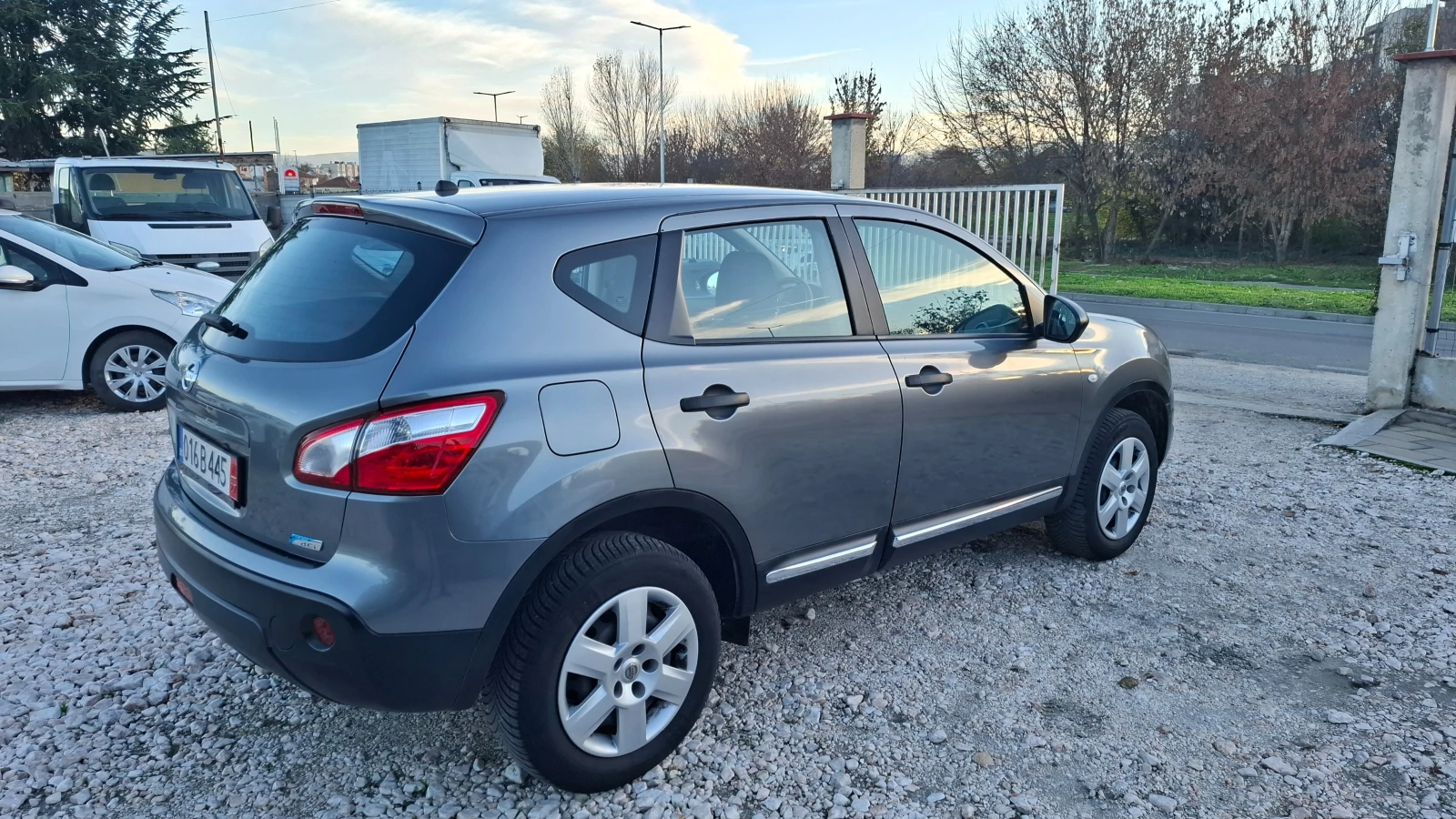 Nissan Qashqai 1.5 DCI - изображение 4