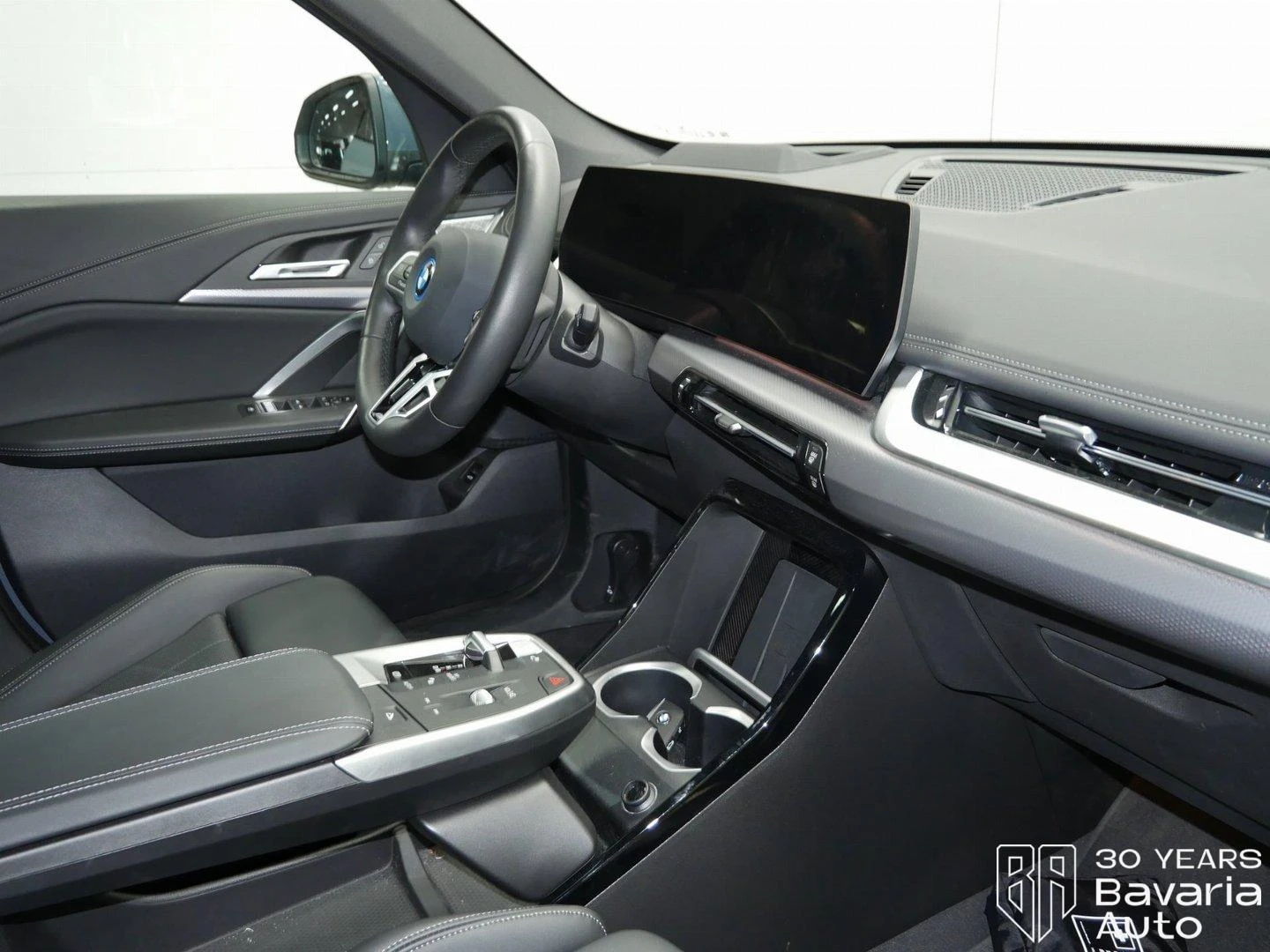 BMW iX1 30 xDrive M Sport Paket | Mobile.bg � ����������� 7