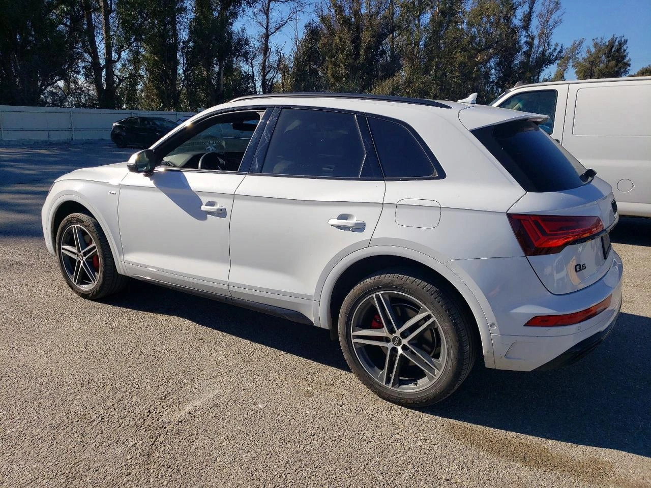 Audi Q5 PRESTIGE 55 TFSI E* �������* ��������* �����*  | Mobile.bg � ����������� 2