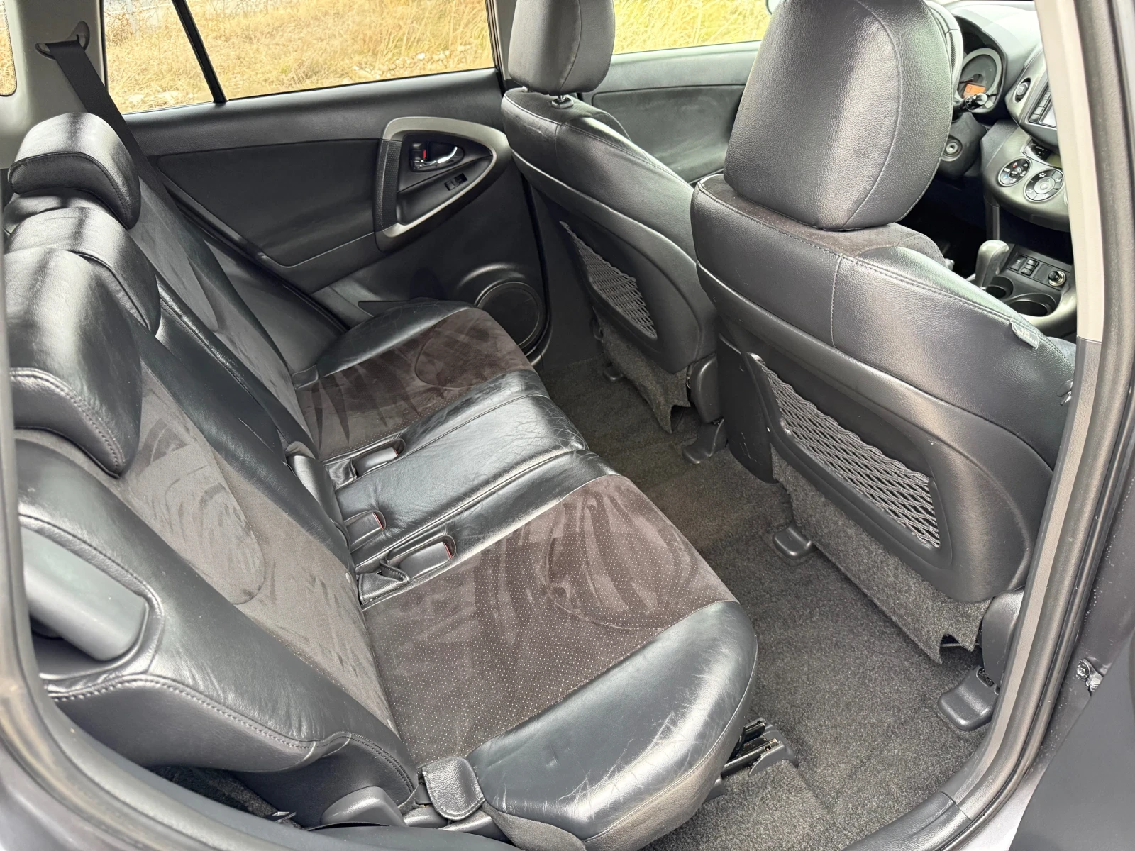 Toyota Rav4 2.0 VVT-i / FULL / AVTOMAT / EXECUTIVE / 4X4 | Mobile.bg � ����������� 13