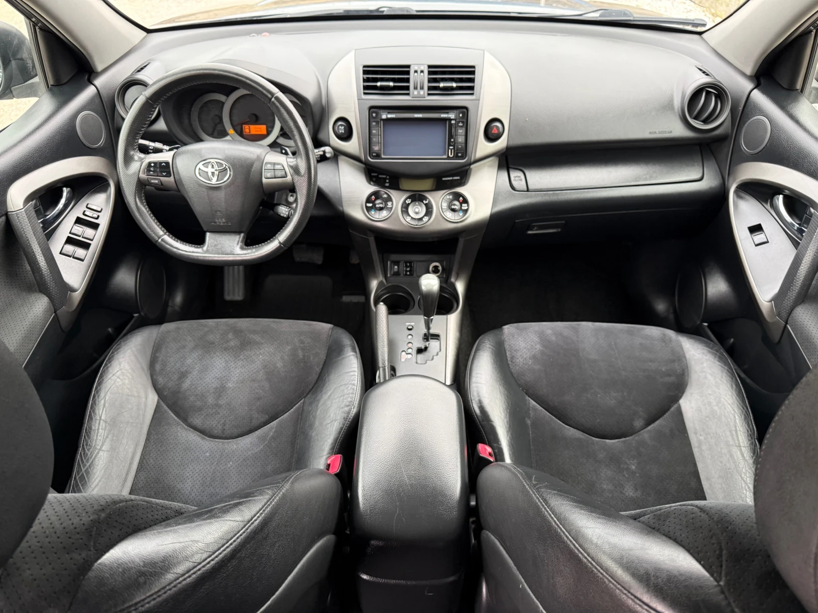 Toyota Rav4 2.0 VVT-i / FULL / AVTOMAT / EXECUTIVE / 4X4 - изображение 8