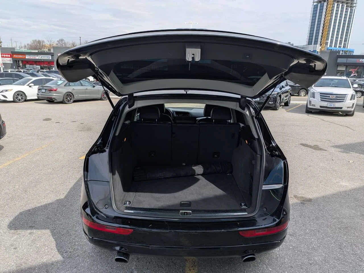 Audi Q5 * 3.0T Technik * CARFAX * �������� * KEYLESS *  | Mobile.bg � ����������� 12