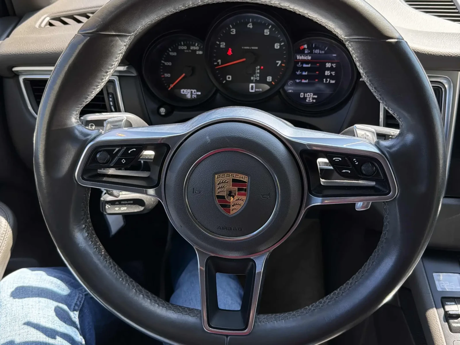 Porsche Macan ПАНОРАМА * * CARFAX * * АВТО КРЕДИТ * * , снимка 9 - Автомобили и джипове - 54383926