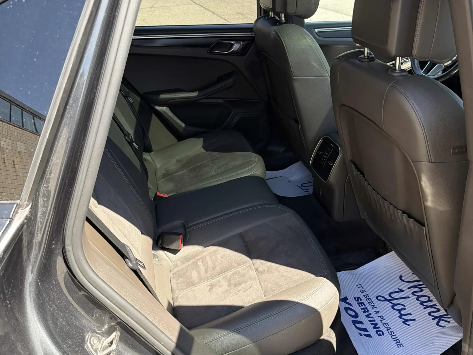 Porsche Macan ПАНОРАМА * * CARFAX * * АВТО КРЕДИТ * * , снимка 8 - Автомобили и джипове - 54383926