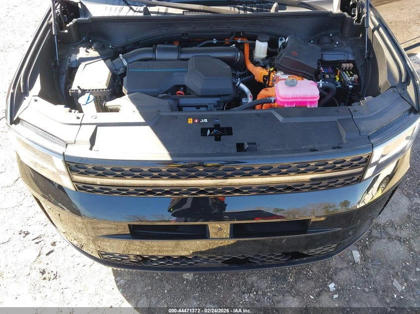 Hyundai Santa fe 1.6l Hybrid Calligraphy, снимка 10 - Автомобили и джипове - 54490908
